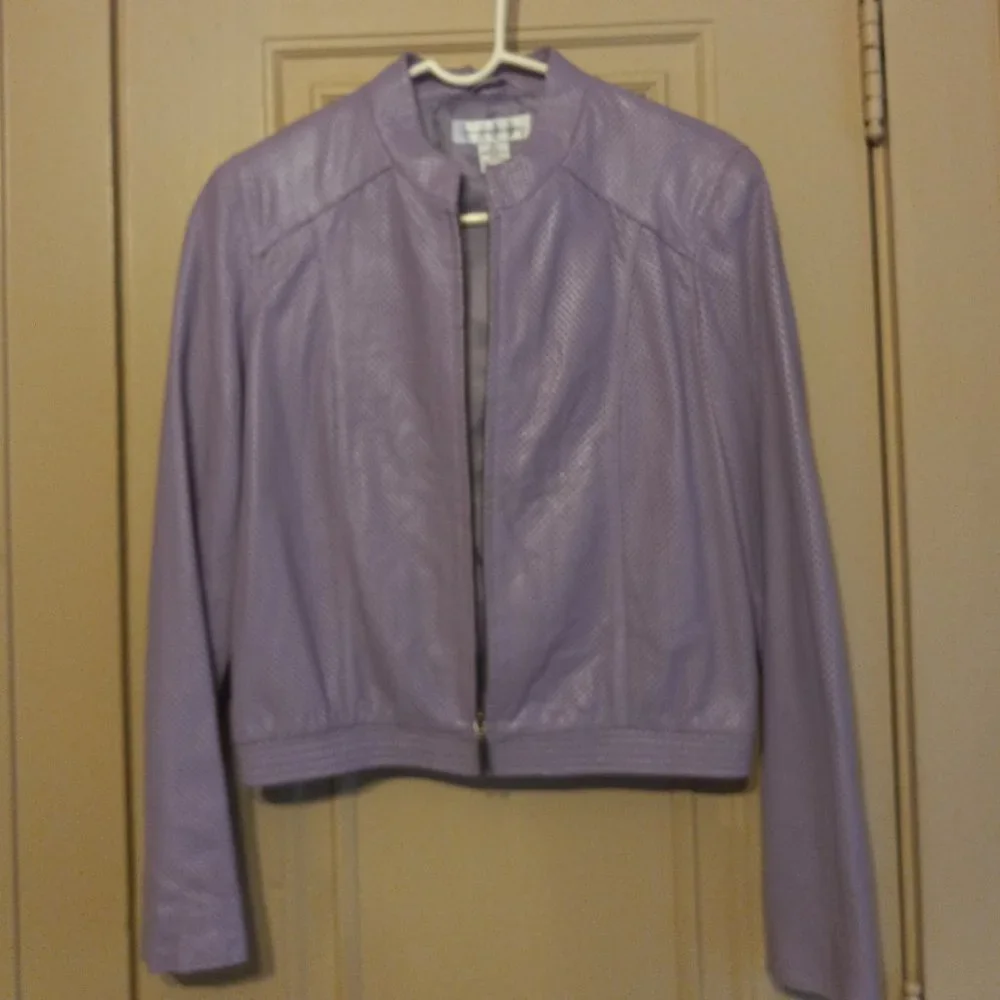 Jacket - Picture 1 of 2